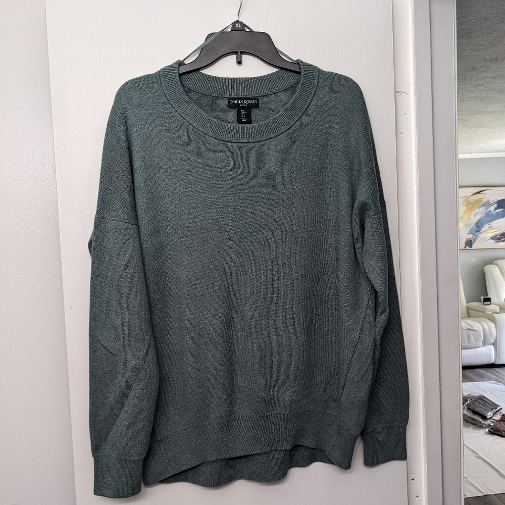 Cynthia Rowley active Pullover olive green pre-owned Size: Large
